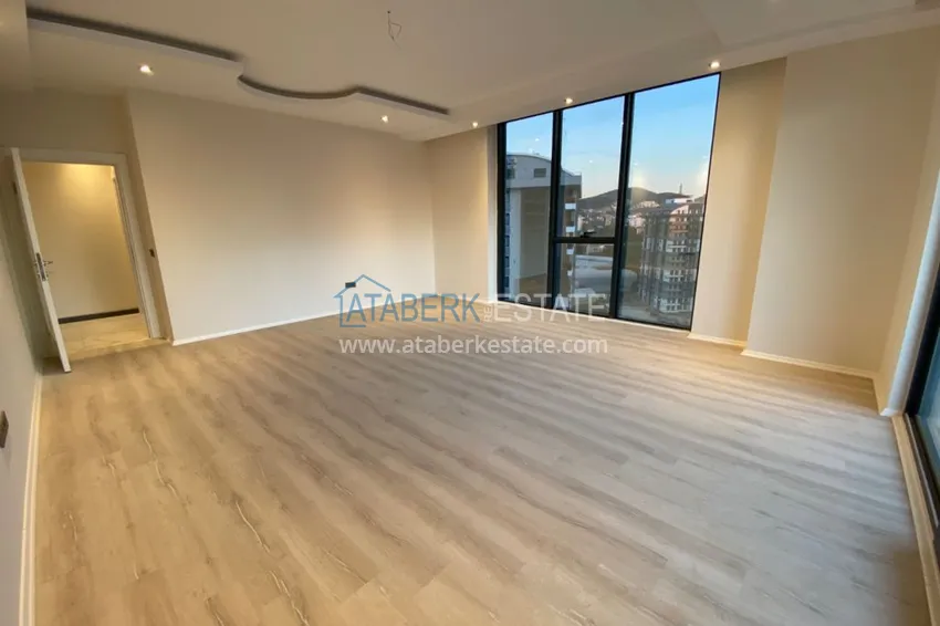 Приобрести Квартира в Махмутларе четырёхкомнатная с отдельной кухней  1 