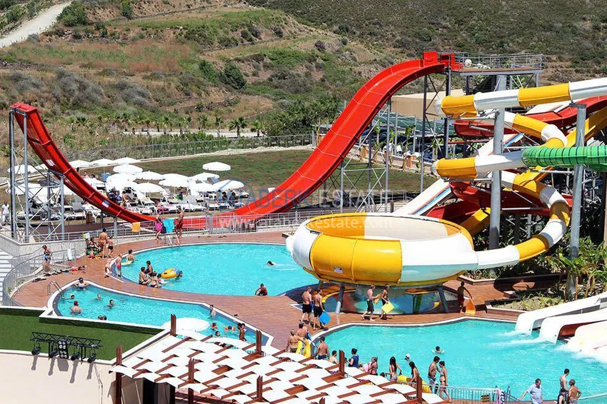 Квартира в Махмутларе с мебелью, в элитном жилом комплексе отельного типа 5 