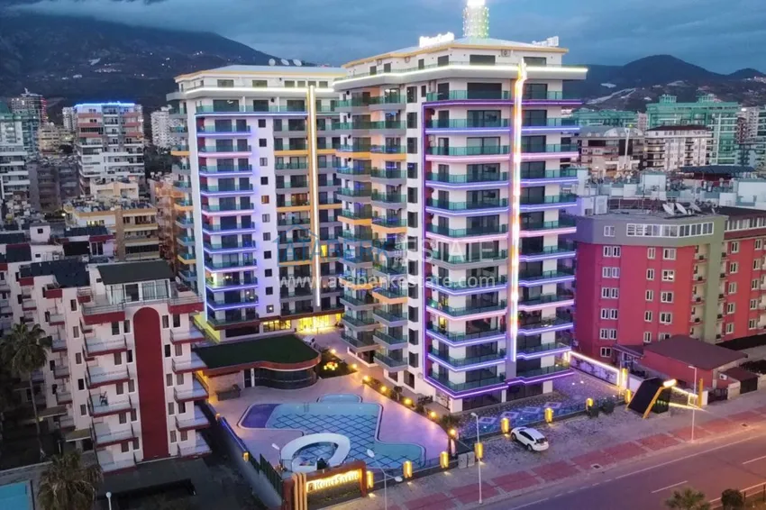 Квартира в Махмутларе с чистовой отделкой в новом комплексе, на первой береговой 4 