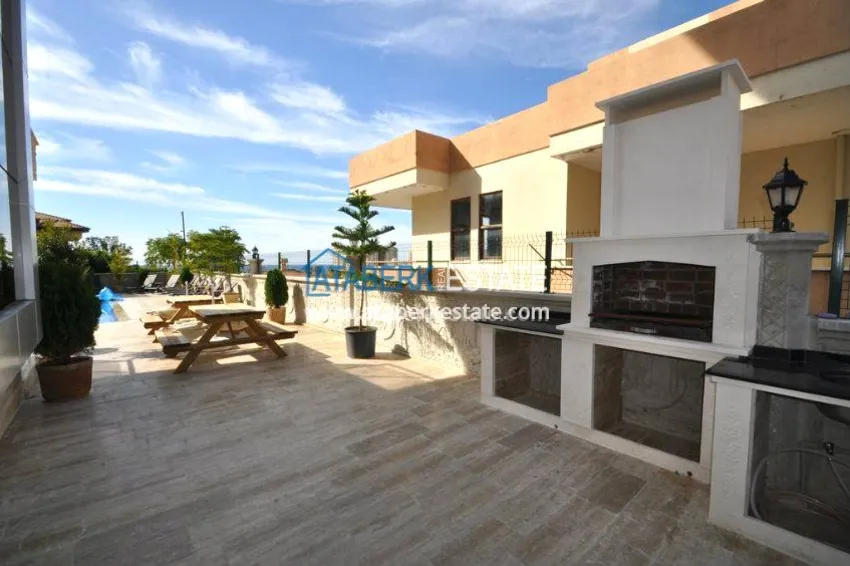 Квартира в Кестеле меблированная с видом на море и крепость  5 