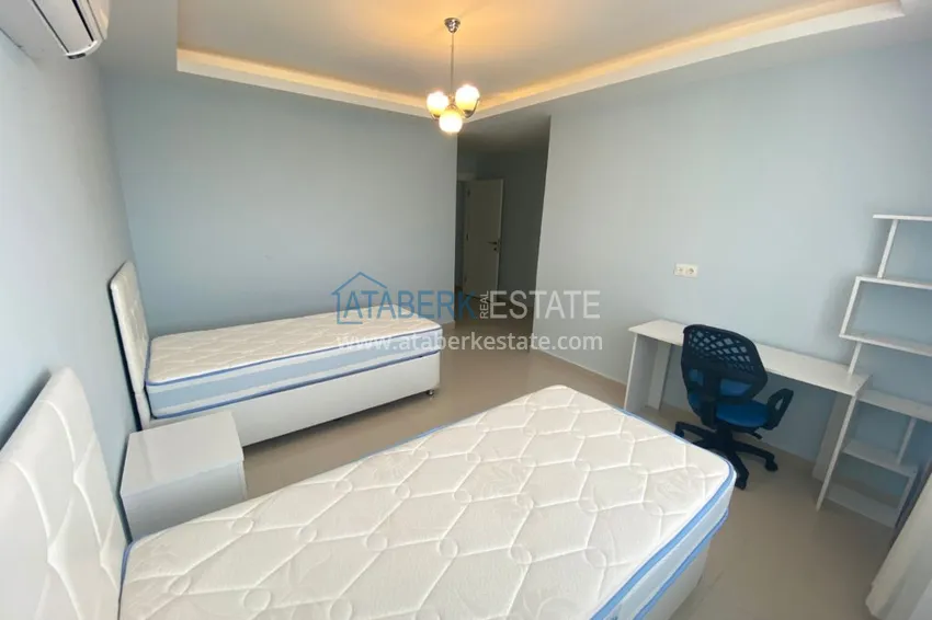 Приобрести Пентхаус-дуплекс в Махмутларе, меблированный с видом на море и горы 8 