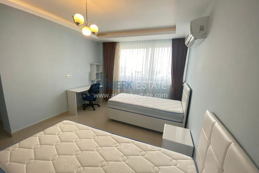 Приобрести Пентхаус-дуплекс в Махмутларе, меблированный с видом на море и горы 9 