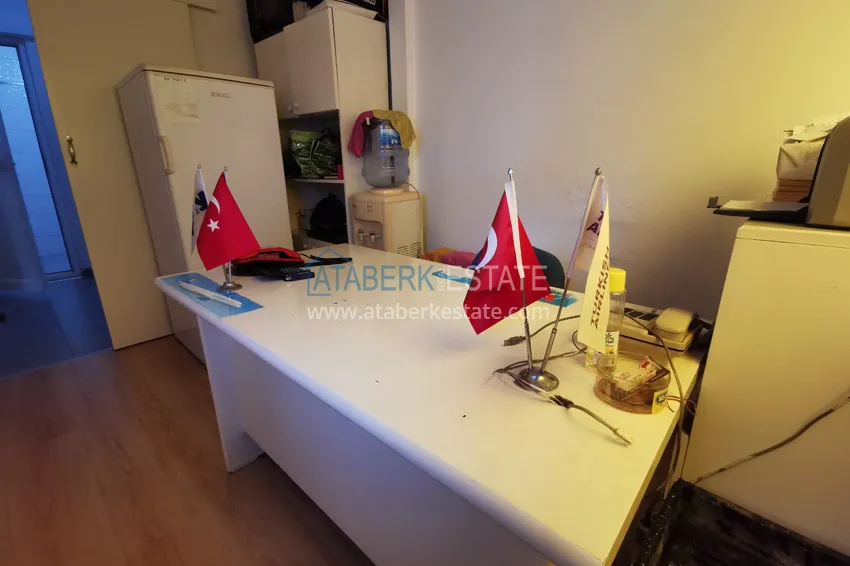 Приобрести Офис в центральной части Алании, район пляжа Кейкубат 3 