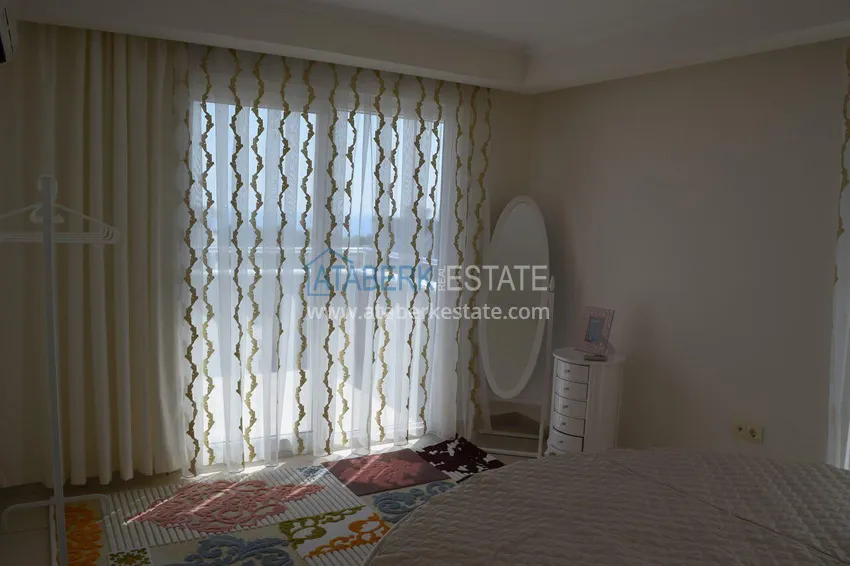 Приобрести Пентхаус-дуплекс в Авсалларе с мебелью в комфортабельном жилом комплексе 9 