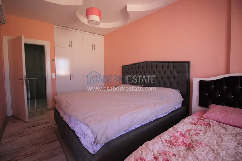 Приобрести Пентхаус-дуплекс в Махмутларе с мебелью и видом на море в комфортабельном комплексе 9 