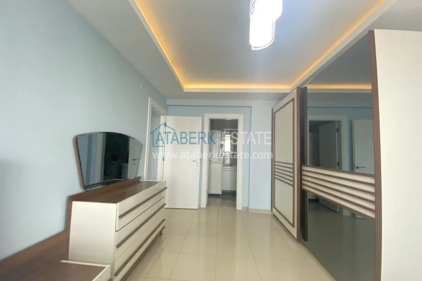 Приобрести Пентхаус-дуплекс в Махмутларе, меблированный с видом на море и горы 11 