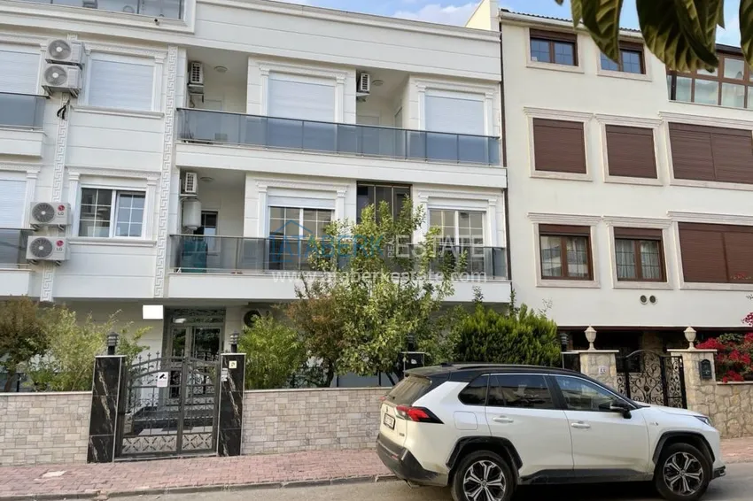 Квартира в Анталии – Коньяалты, трехкомнатная с мебелью, рядом с морем 1 