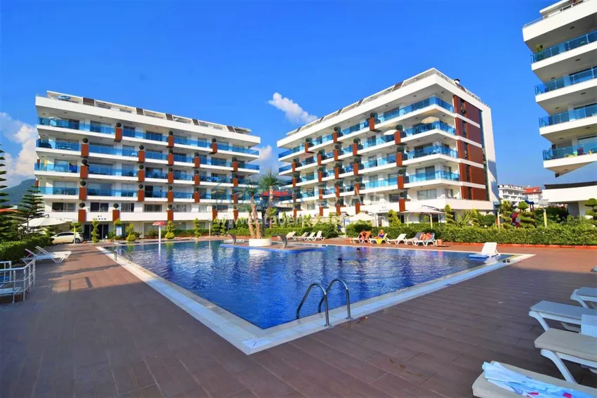 Квартира в Кестеле с видом на море и горы в жилом комплексе со всеми удобствами 1 