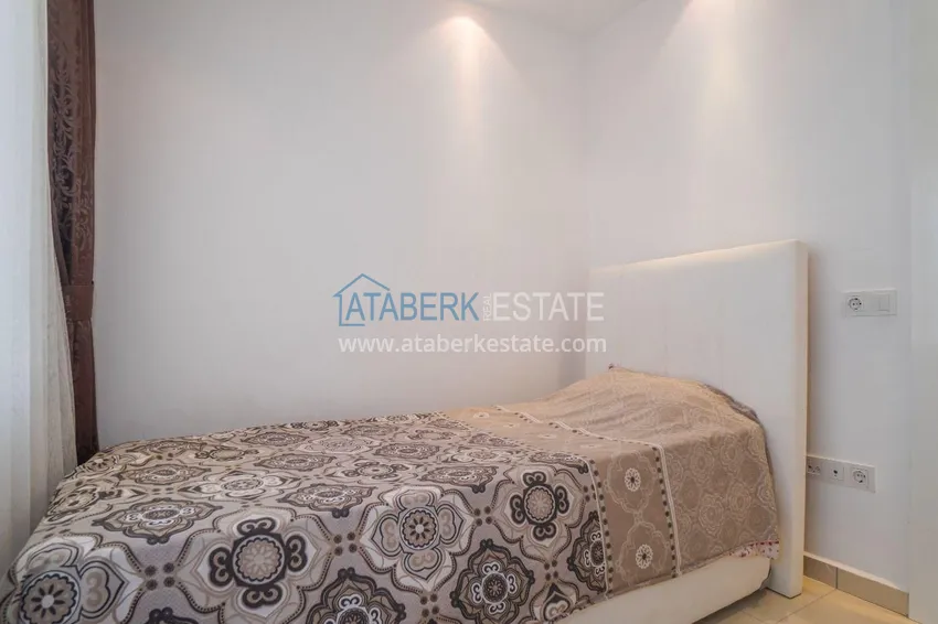 Приобрести Квартира в Алании трехкомнатная в районе пляжа Клеопатра  10 