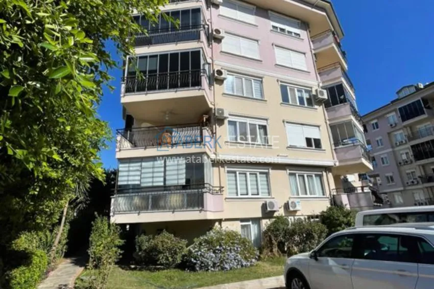 Квартира в Оба с мебелью в жилом комплексе, район ТЦ Аланиум 13 