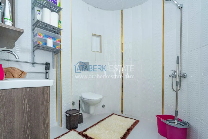 Приобрести Двухэтажная квартира в районе Окурджалар в комплексе закрытого типа 10 