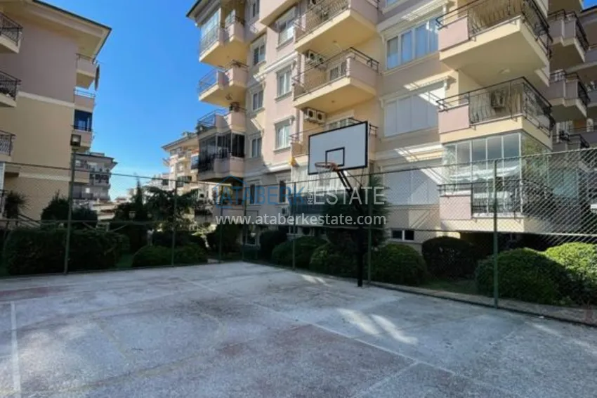 Квартира в Оба с мебелью в жилом комплексе, район ТЦ Аланиум 14 