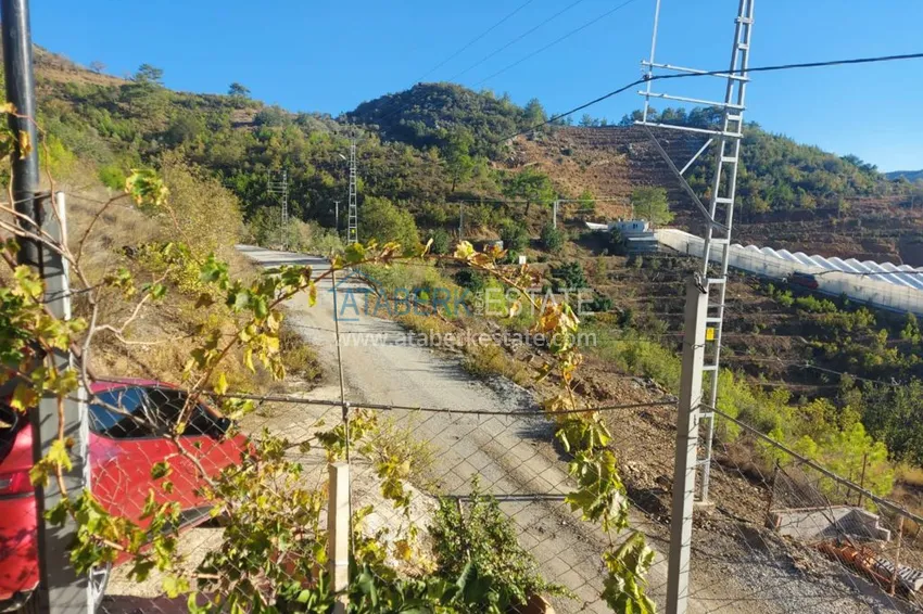 Ферма в районе Демирташ с большим земельными участком  12 