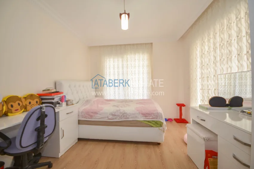 Приобрести Квартира в Махмутларе с 3 спальнями в комфортабельном комплексе 12 