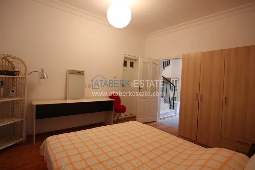 Приобрести Двухуровневая квартира в Махмутларе с мебелью и отдельной кухней 13 