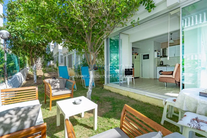 Двухэтажная квартира в районе Окурджалар в комплексе закрытого типа 13 