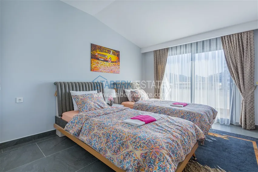 Приобрести Пентхаус-дуплекс в Махмутларе с новой мебелью в молодом комплексе  19 