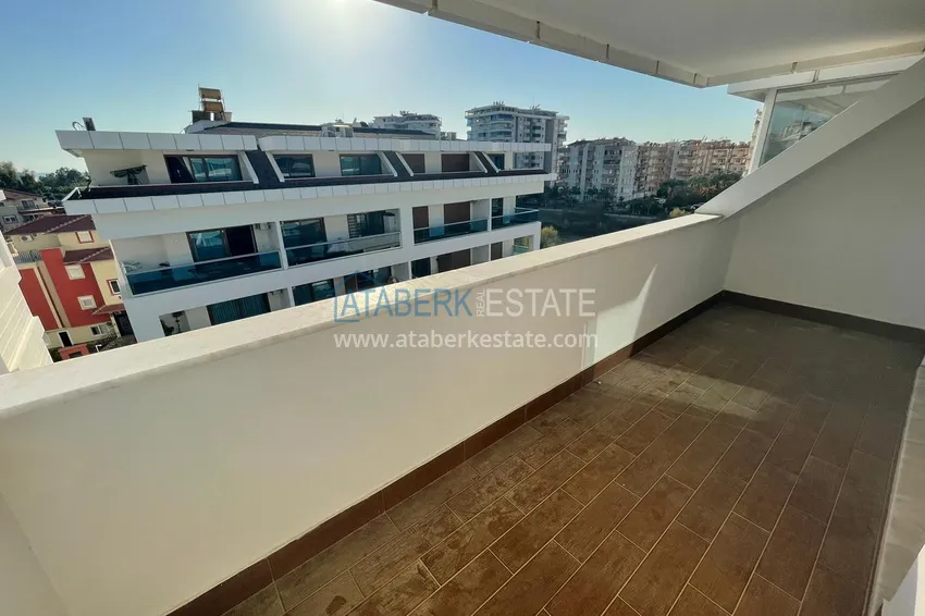 Приобрести Пентхаус - дуплекс в Кестеле в комплексе на берегу горной реки Дим-Чай 16 