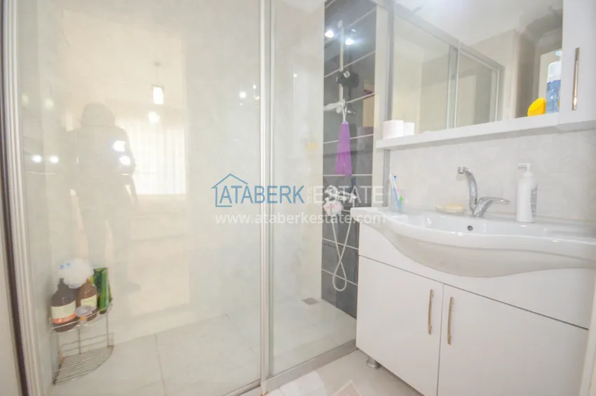 Приобрести Квартира в Махмутларе с 3 спальнями в комфортабельном комплексе 17 