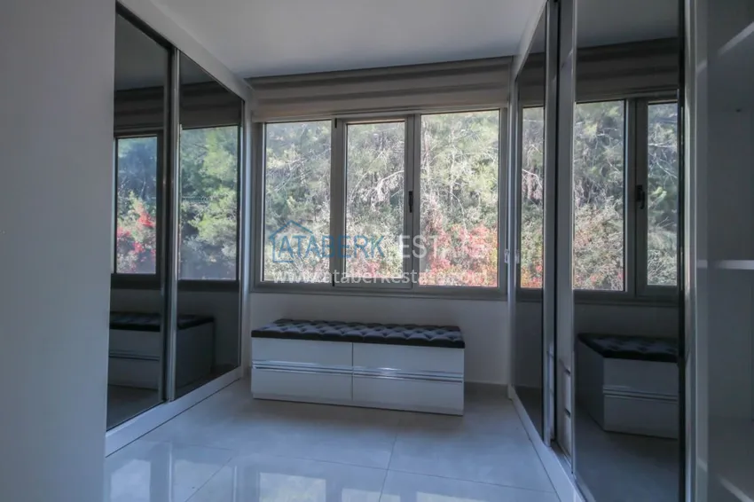 Приобрести Квартира в Каргыджаке трехкомнатная с мебелью - 1 береговая линия 24 