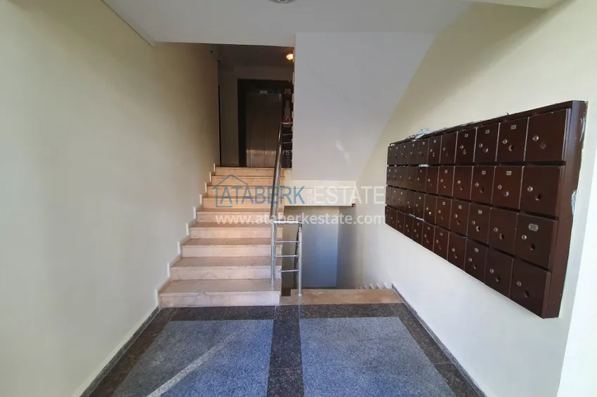 Квартира в Махмутларе с мебелью, застекленным балконом и видом на море  17 