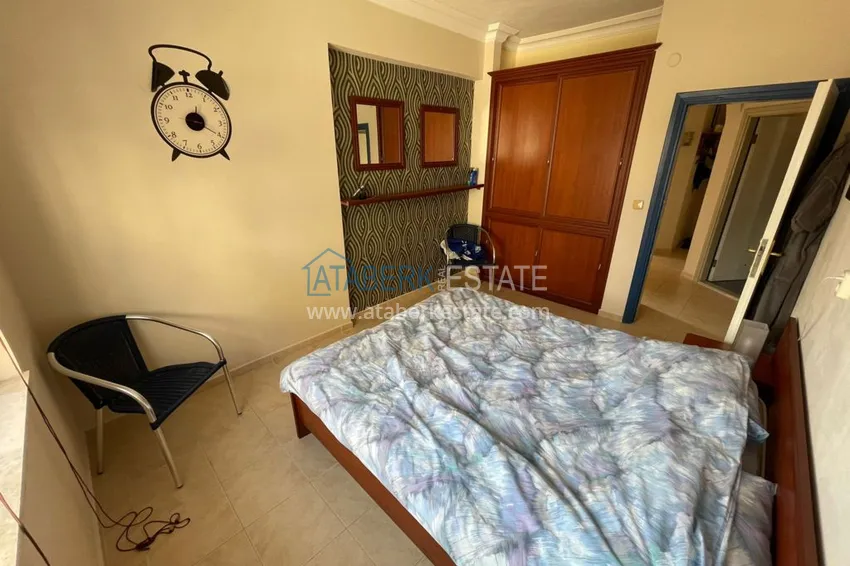 Приобрести Трехкомнатная квартира с мебелью на второй береговой линии в Махмутларе, Алания, 100 м2 21 