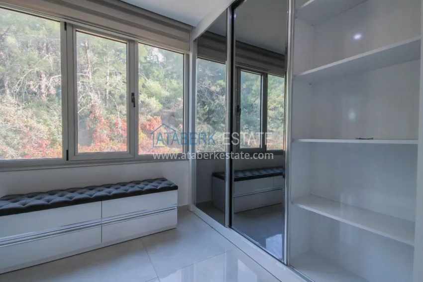 Приобрести Квартира в Каргыджаке трехкомнатная с мебелью - 1 береговая линия 25 