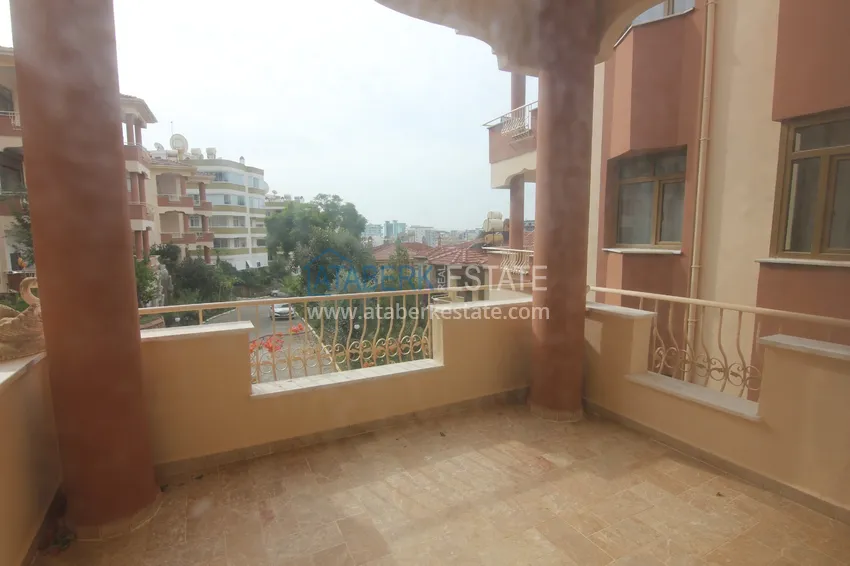 Приобрести Двухуровневая квартира в Махмутларе с мебелью и отдельной кухней 19 