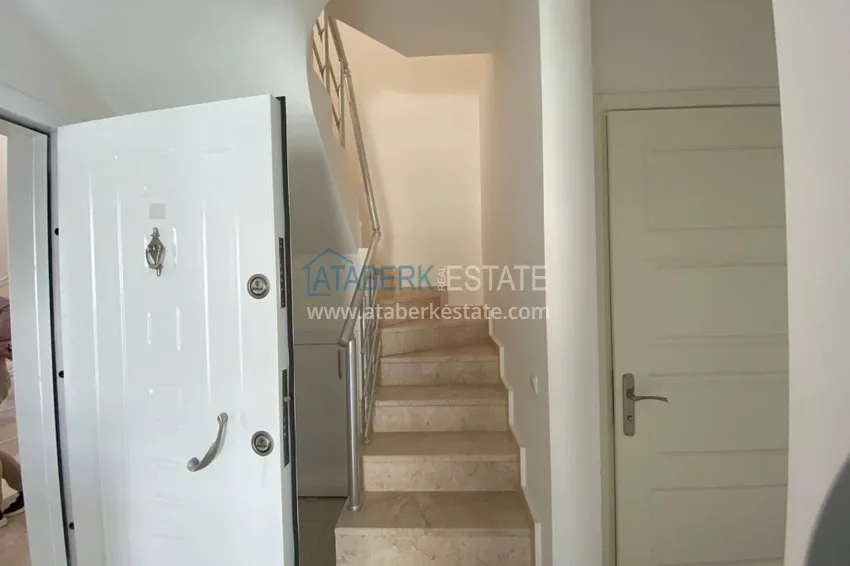 Приобрести Пентхаус-дуплекс в районе Кестель с мебелью – первая береговая линия  1 