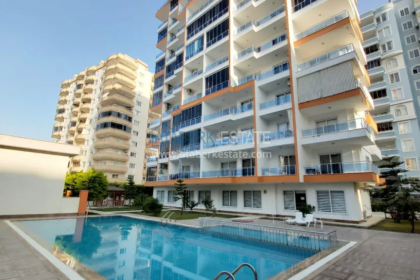 Квартира в Махмутларе меблированная с частичным видом на море 1 