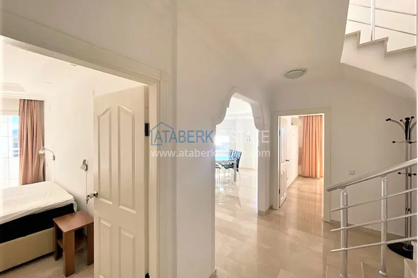 Приобрести Пентхаус-дуплекс в Тосмуре меблированный с видом на море  1 