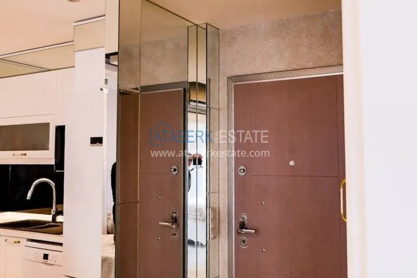 Приобрести Квартира в Махмутларе с современной мебелью, застекленным балконом и прямым видом на море 1 