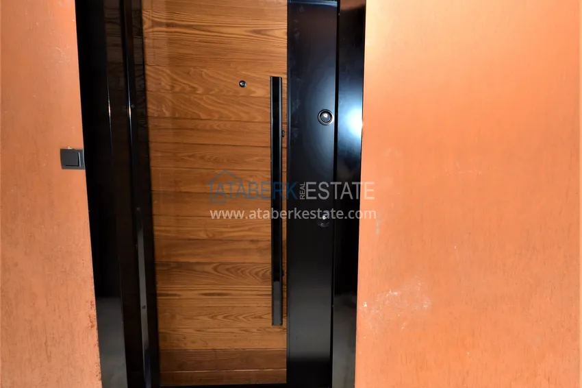 Приобрести Таунхаус в центре Алании с мебелью и роскошными видовыми характеристиками  1 