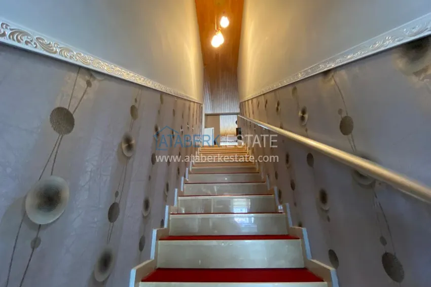 Приобрести Видовой пентхаус в Оба с отдельной кухней, мебелью и открытым видом на море и горы 22 