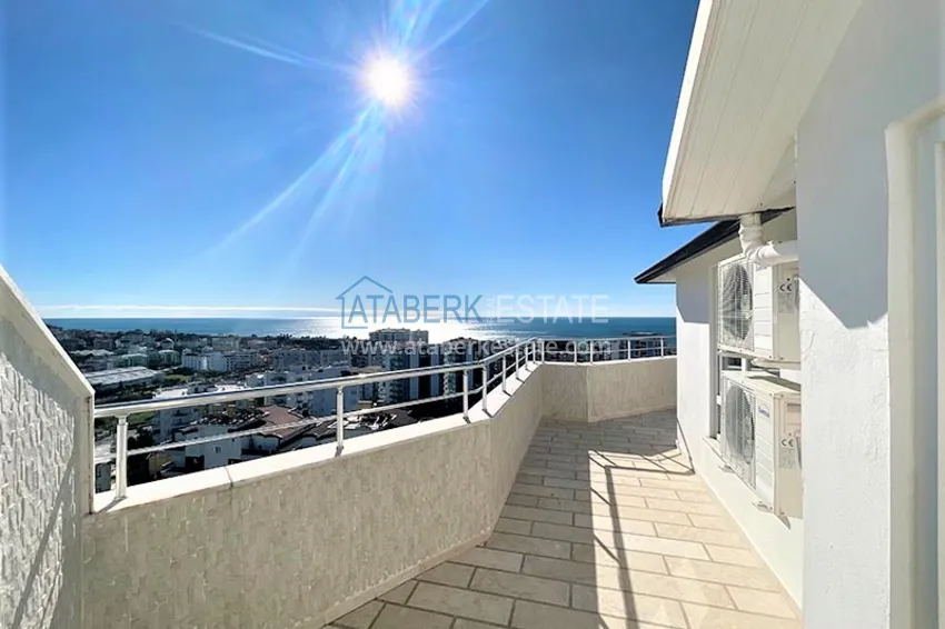 Приобрести Пентхаус-дуплекс в Тосмуре меблированный с видом на море  29 