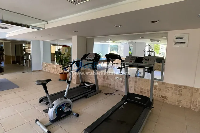 Квартира в Оба с мебелью в жилом комплексе, район ТЦ Аланиум 26 