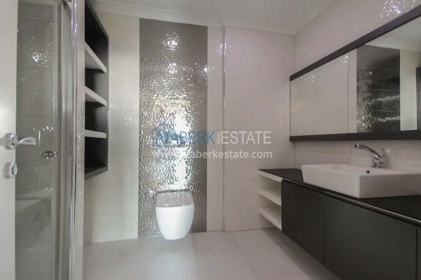 Приобрести Квартира в Каргыджаке трехкомнатная с мебелью - 1 береговая линия 34 