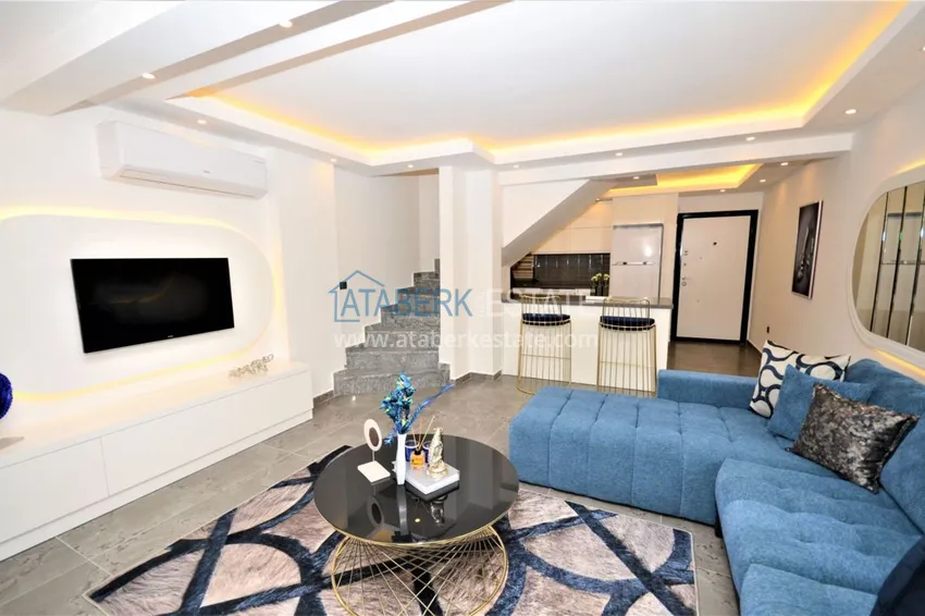 Приобрести Таунхаус в центре Алании с мебелью и роскошными видовыми характеристиками  2 