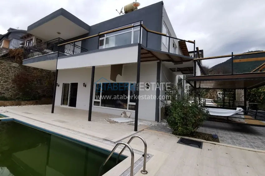 Вилла в Алании район Тепе с потрясающими видовыми характеристиками 2 