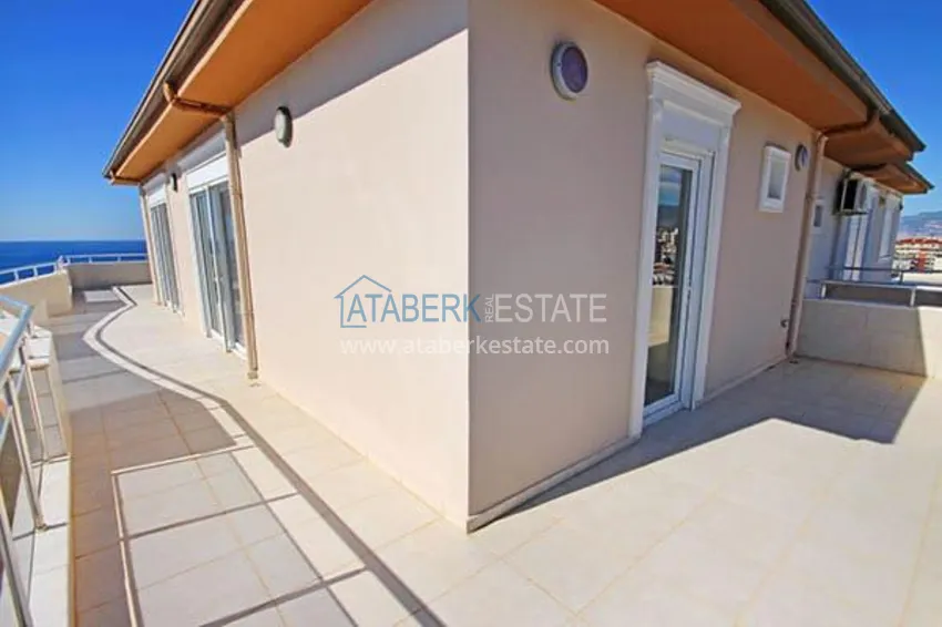 Приобрести Пентхаус в Махмутларе с прямым видом на море, первая береговая  33 