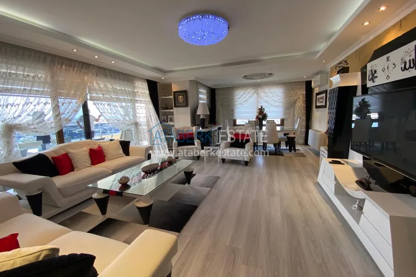 Приобрести Видовой пентхаус в Оба с отдельной кухней, мебелью и открытым видом на море и горы 3 