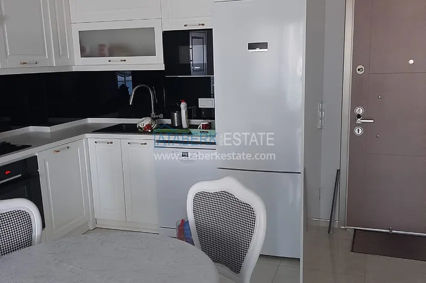 Приобрести Квартира в Махмутларе с современной мебелью, застекленным балконом и прямым видом на море 3 