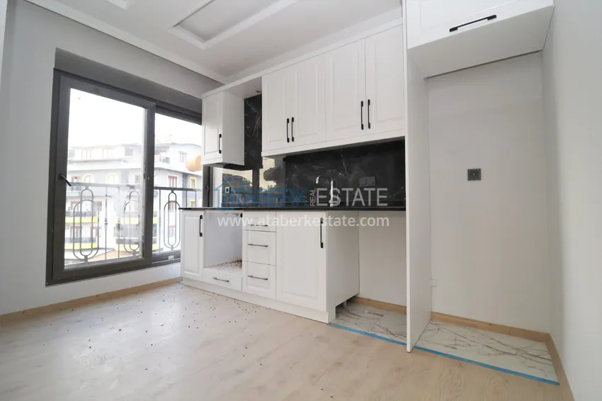 Приобрести Квартира в районе Оба с качественной чистовой отделкой и видом на горы 2 