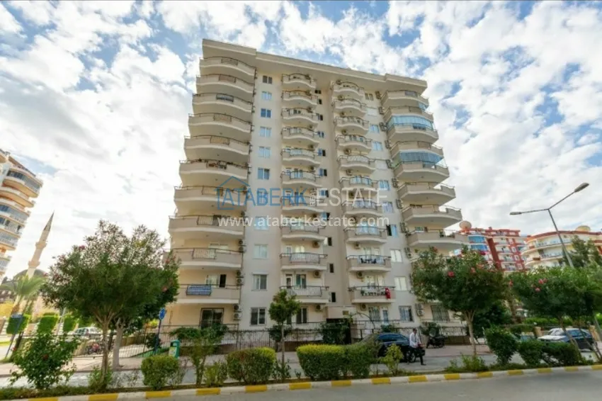 Квартира с мебелью и видом на море в Алании, Махмутларе 3 