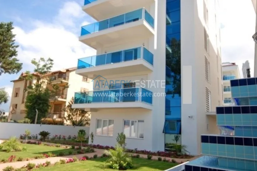 Пентхаус-дуплекс в районе Кестель с мебелью – первая береговая линия  3 