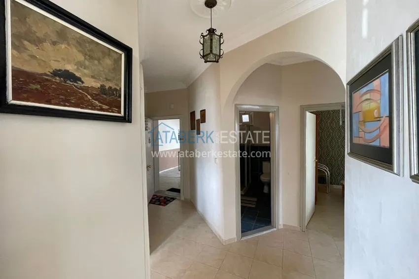 Приобрести Трехкомнатная квартира с мебелью на второй береговой линии в Махмутларе, Алания, 100 м2 3 