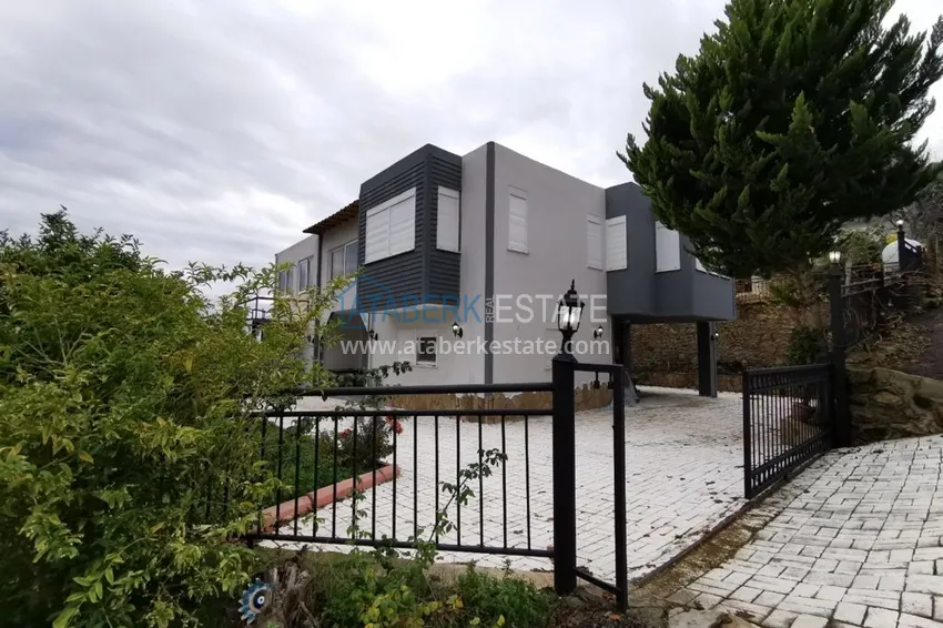 Вилла в Алании район Тепе с потрясающими видовыми характеристиками 3 