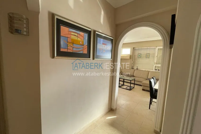 Приобрести Трехкомнатная квартира с мебелью на второй береговой линии в Махмутларе, Алания, 100 м2 5 