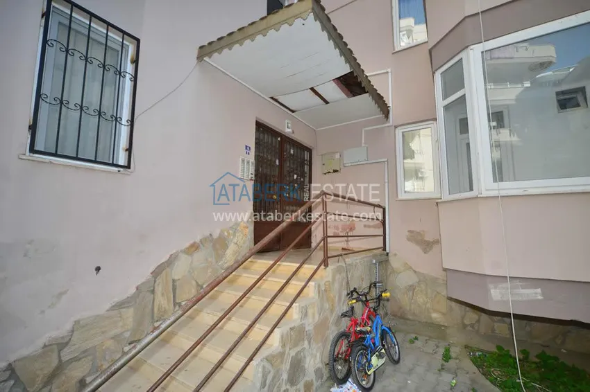 Квартира в Махмутларе трехкомнатная с отдельной кухней, рядом с морем 4 