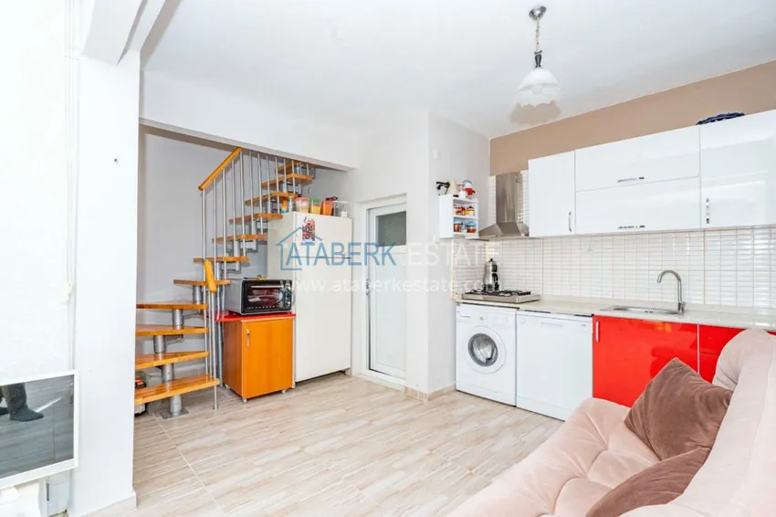 Приобрести Двухэтажная квартира в районе Окурджалар в комплексе закрытого типа 4 